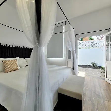 Hacienda La Vizcaina 아파트